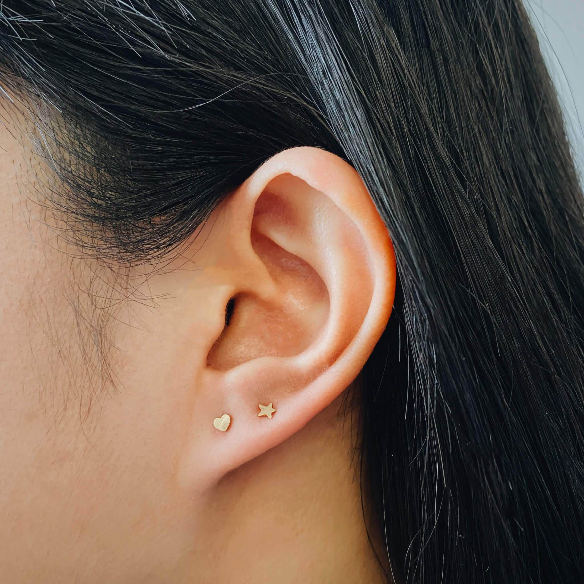 Classic Star Push Pin Flat Back Earring - Image 6