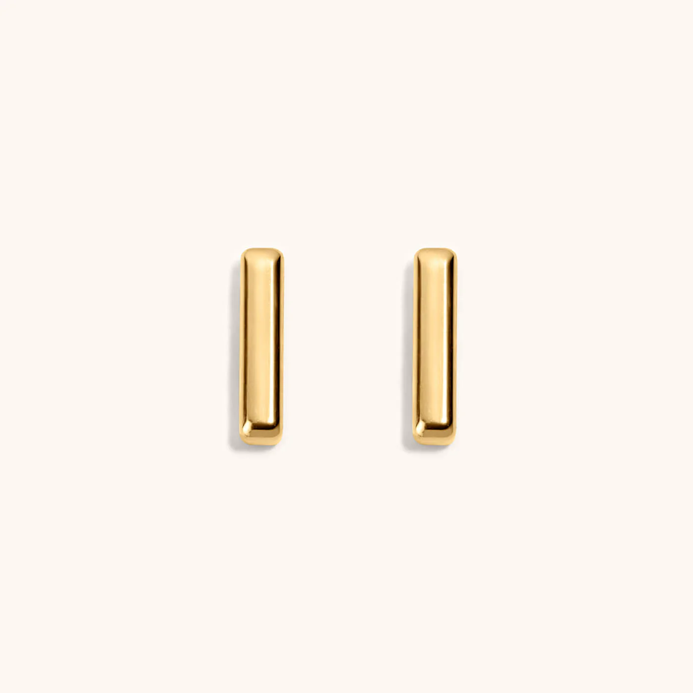 Little Bar Studs in Titanium - Image 4