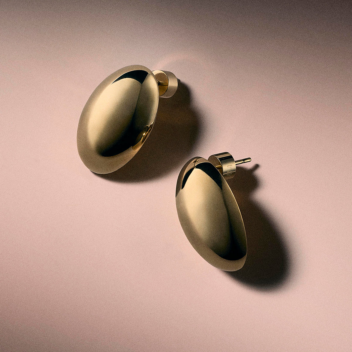 Oval Studs in Titanium - Image 6
