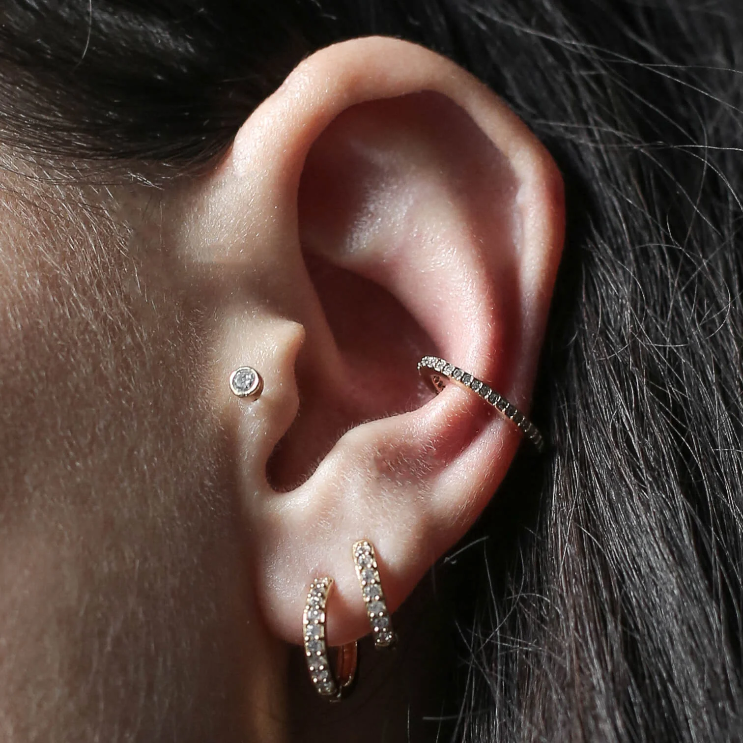 Tiny Crystal Threaded Flat Back Earring - Image 6